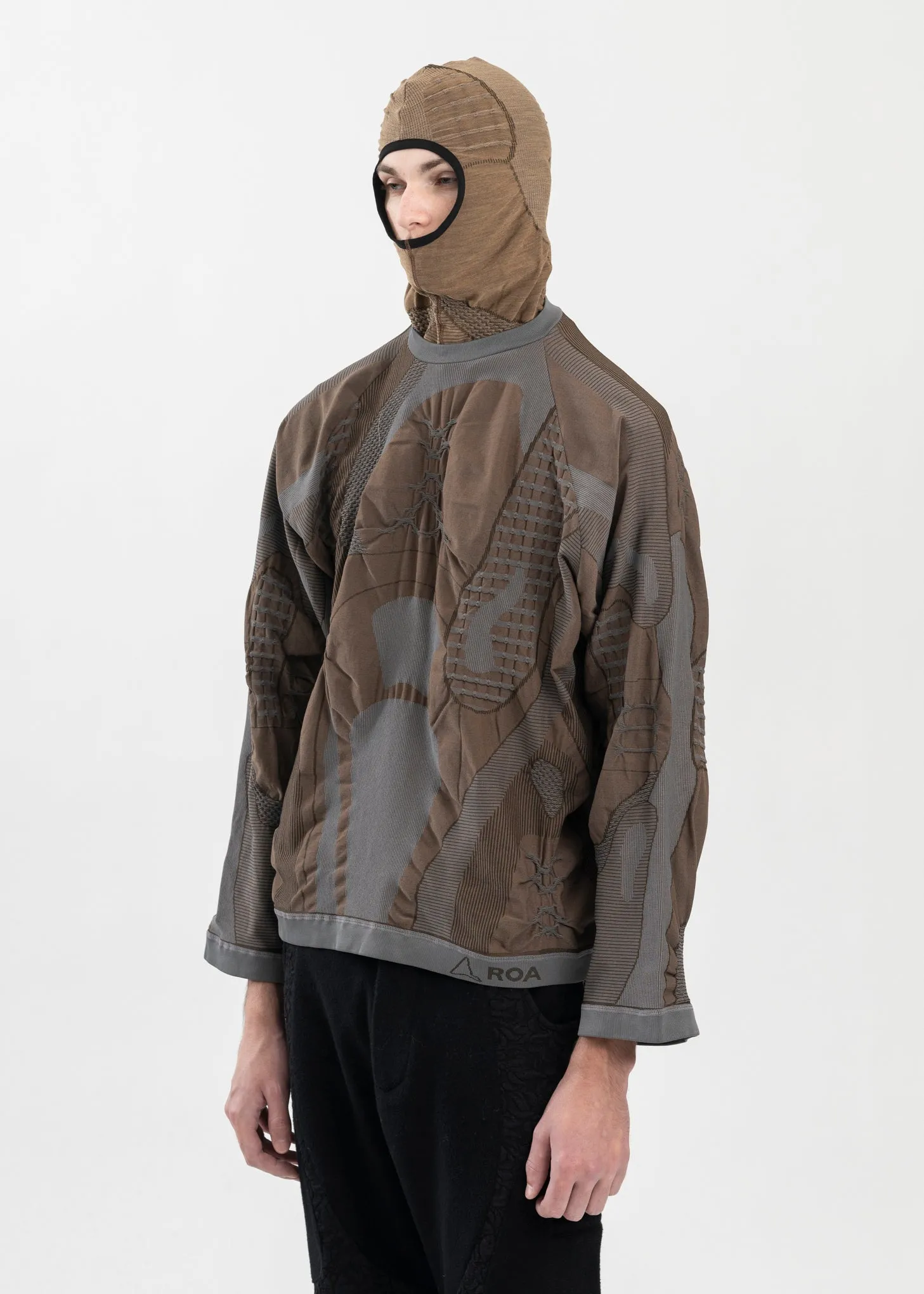BROWN / GREY OVERSIZE 3D KNIT