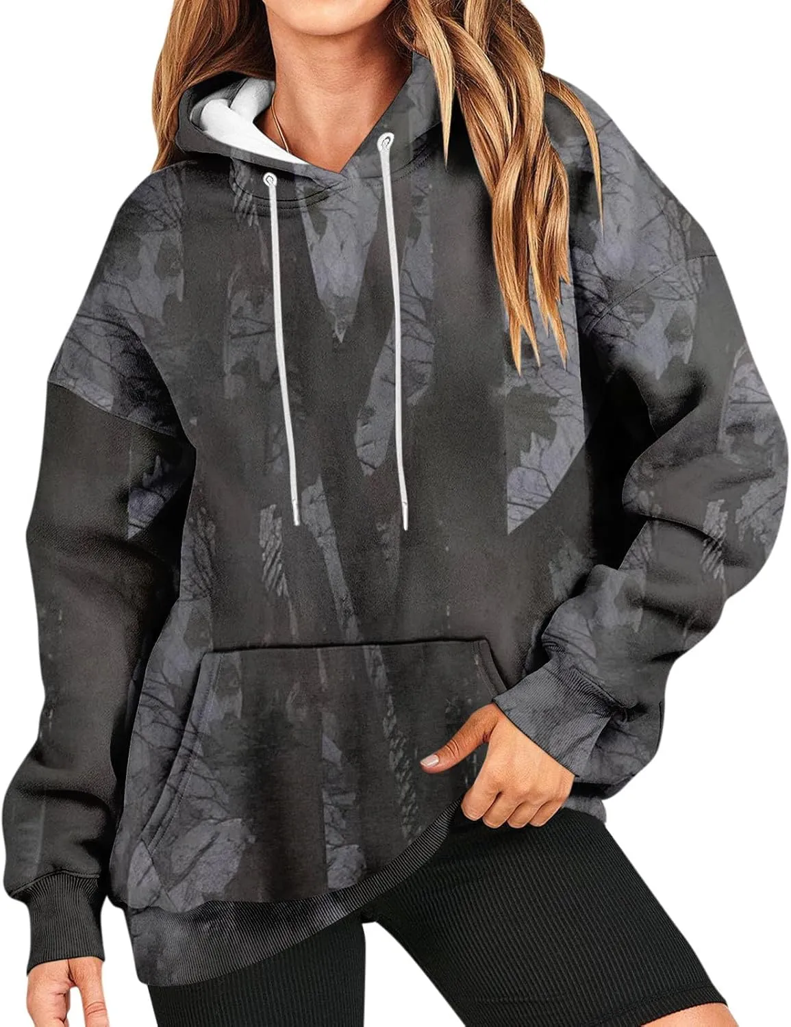 Camo Hoodie Women Casual Loose Fit Sweatshirts Maple Leaf Print Oversized Pullover with Pocket Fall Clothes