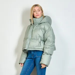 Duck down filling short puffer jacket with detachable hood wholesale
