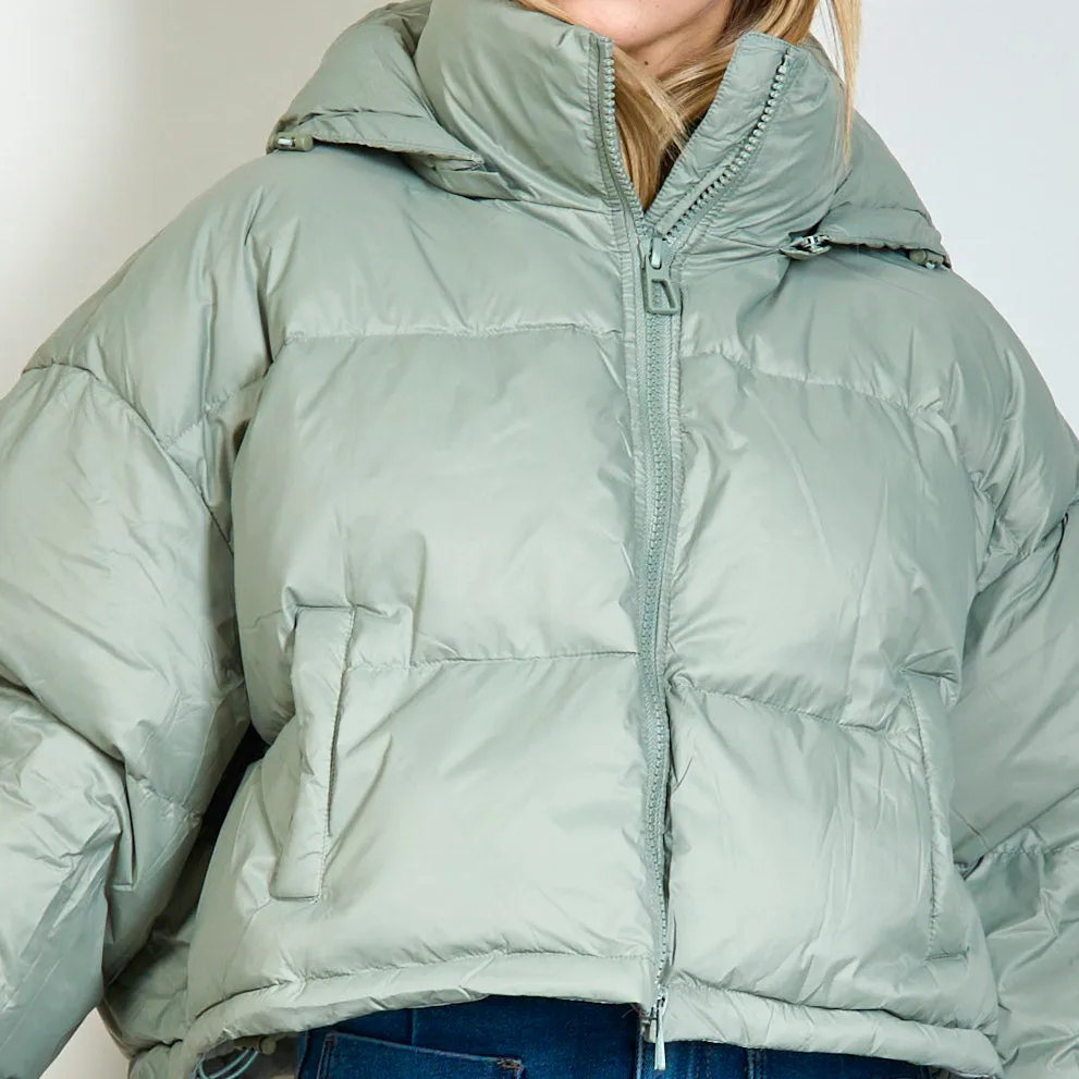 Duck down filling short puffer jacket with detachable hood wholesale