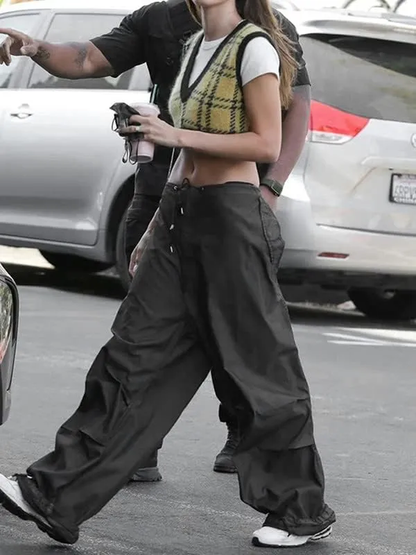 Grunge Cargo Pants for Women Baggy Low Rise Drawstring Cargo Trousers with Pocket Vintage Gothic Streetwear