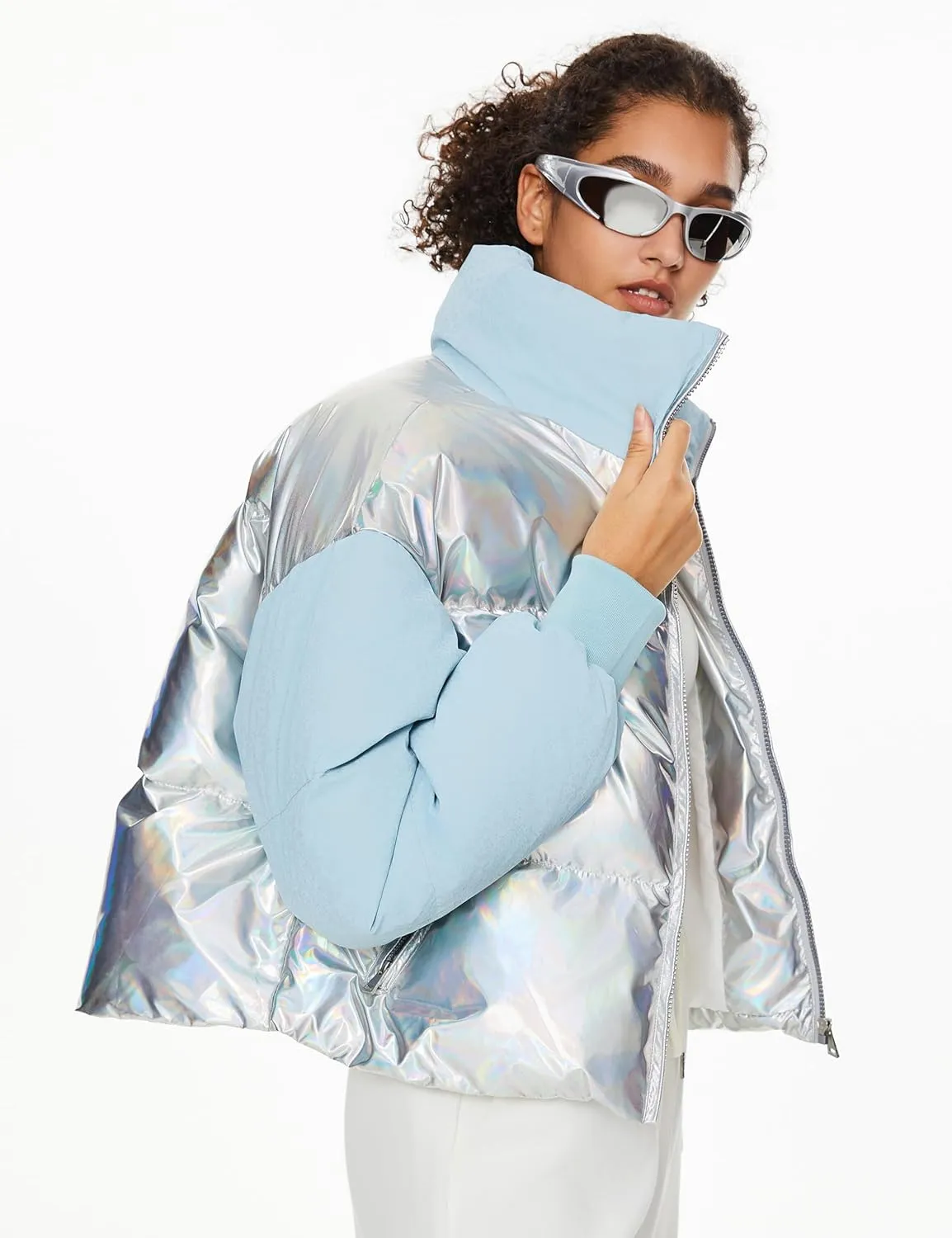 Orolay Women's Shiny Cropped Puffer Jacket Lightweight Metallic Zipper Winter Down Coat