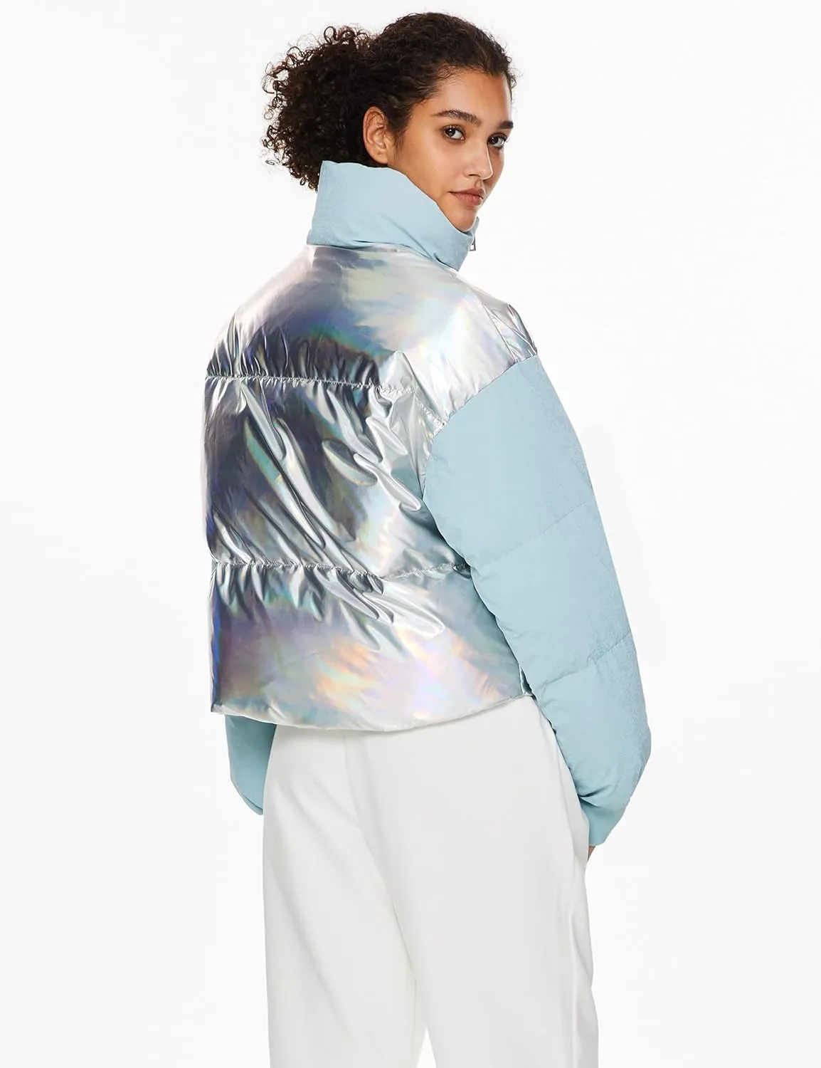 Orolay Women's Shiny Cropped Puffer Jacket Lightweight Metallic Zipper Winter Down Coat