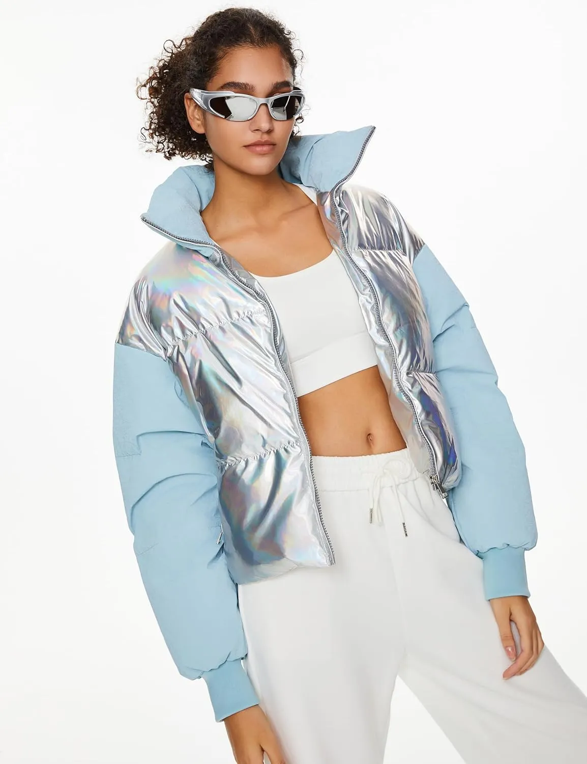 Orolay Women's Shiny Cropped Puffer Jacket Lightweight Metallic Zipper Winter Down Coat