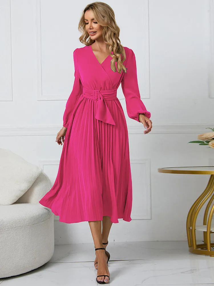 Stylish pleated V-neck long-sleeved dress